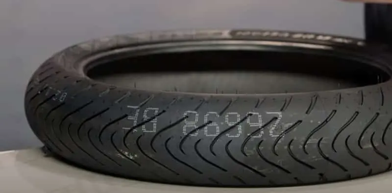 Metzeler Roadtec 01 Rain Tire